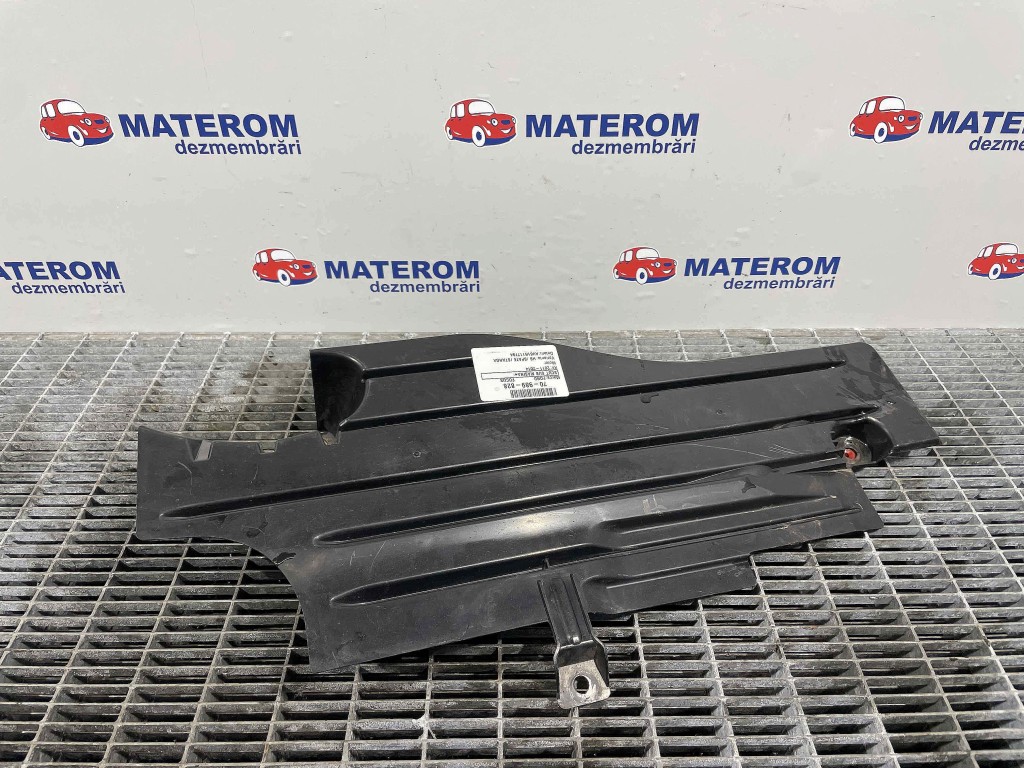 SCUT SUB MASINA FORD FOCUS - - (2011 2014)