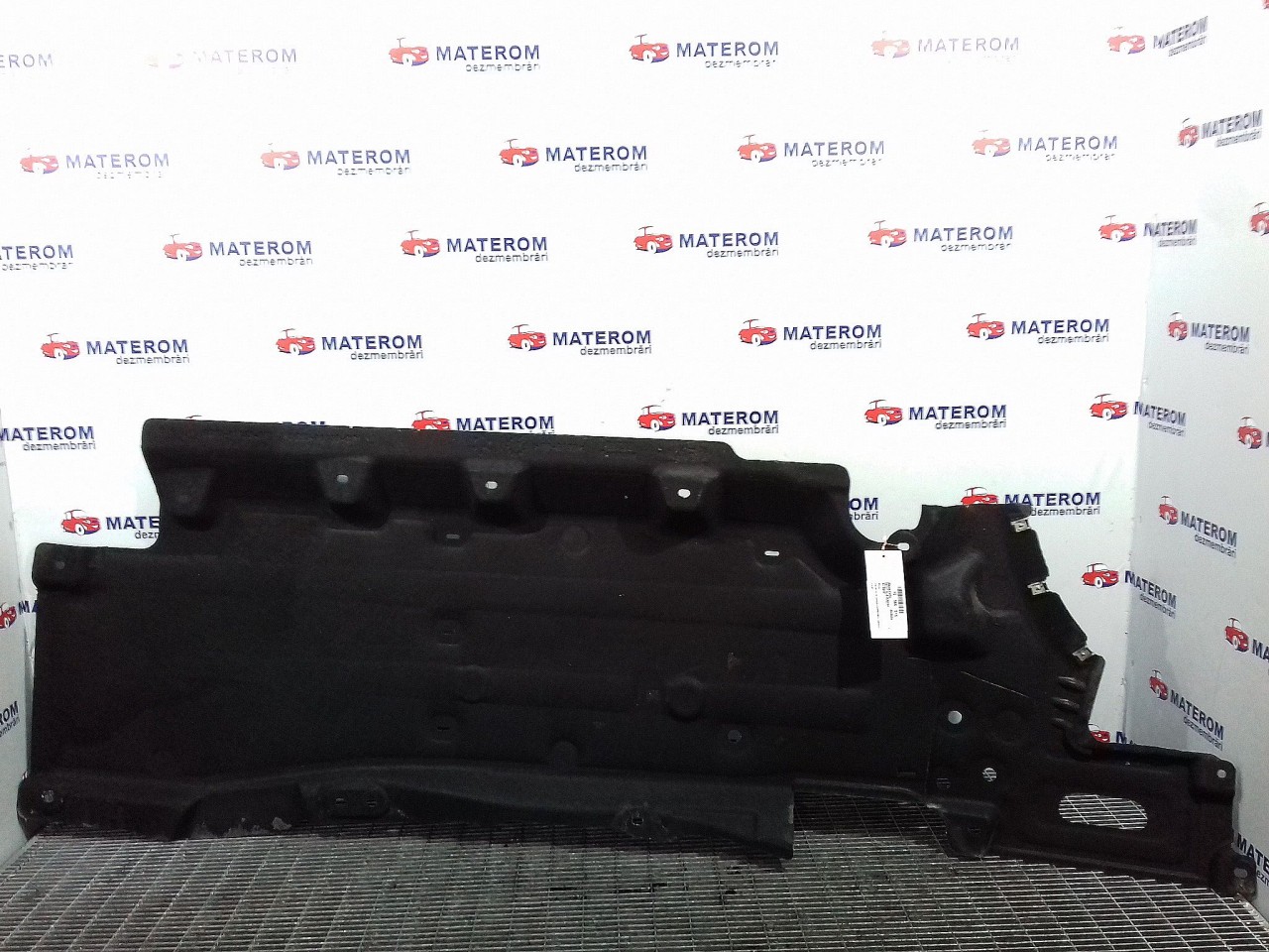 SCUT SUB MASINA FORD MONDEO MONDEO - - (2014 2019)
