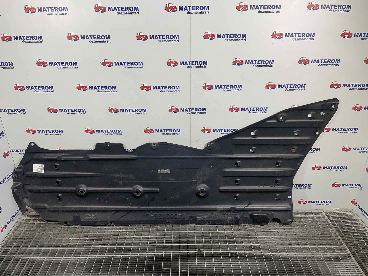 SCUT SUB MASINA HONDA CIVIC - - (2017 2020)