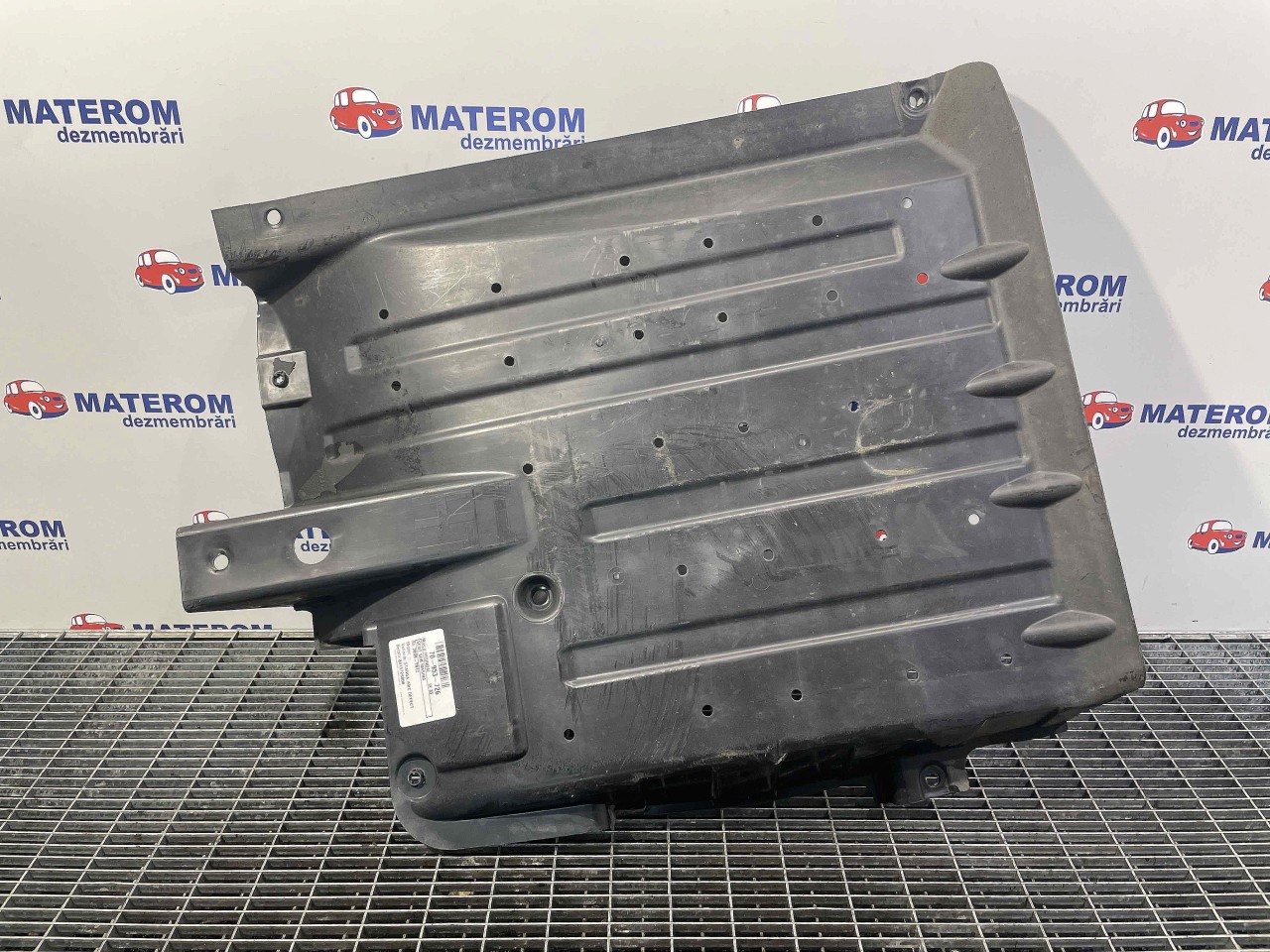SCUT SUB MASINA HYUNDAI IX 35 - - (2009 2012)