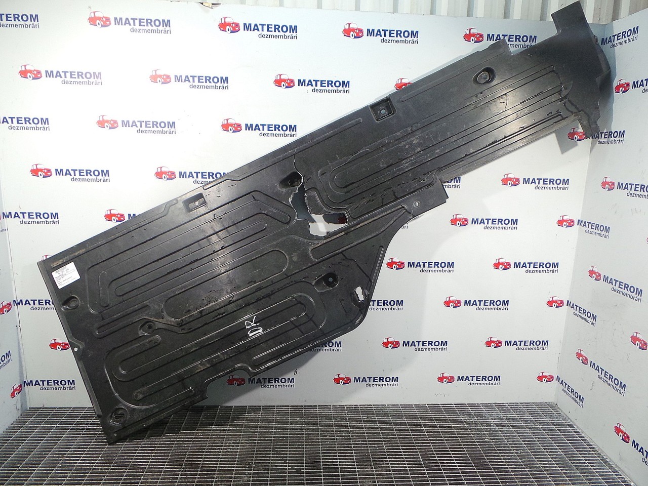 SCUT SUB MASINA JAGUAR XF - - (2007 2011)