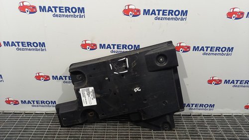SCUT SUB MASINA MAZDA 2 2 - - (2014 2019)