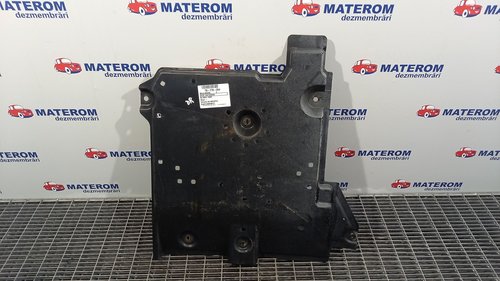 SCUT SUB MASINA MAZDA 2 - - (2014 2019)