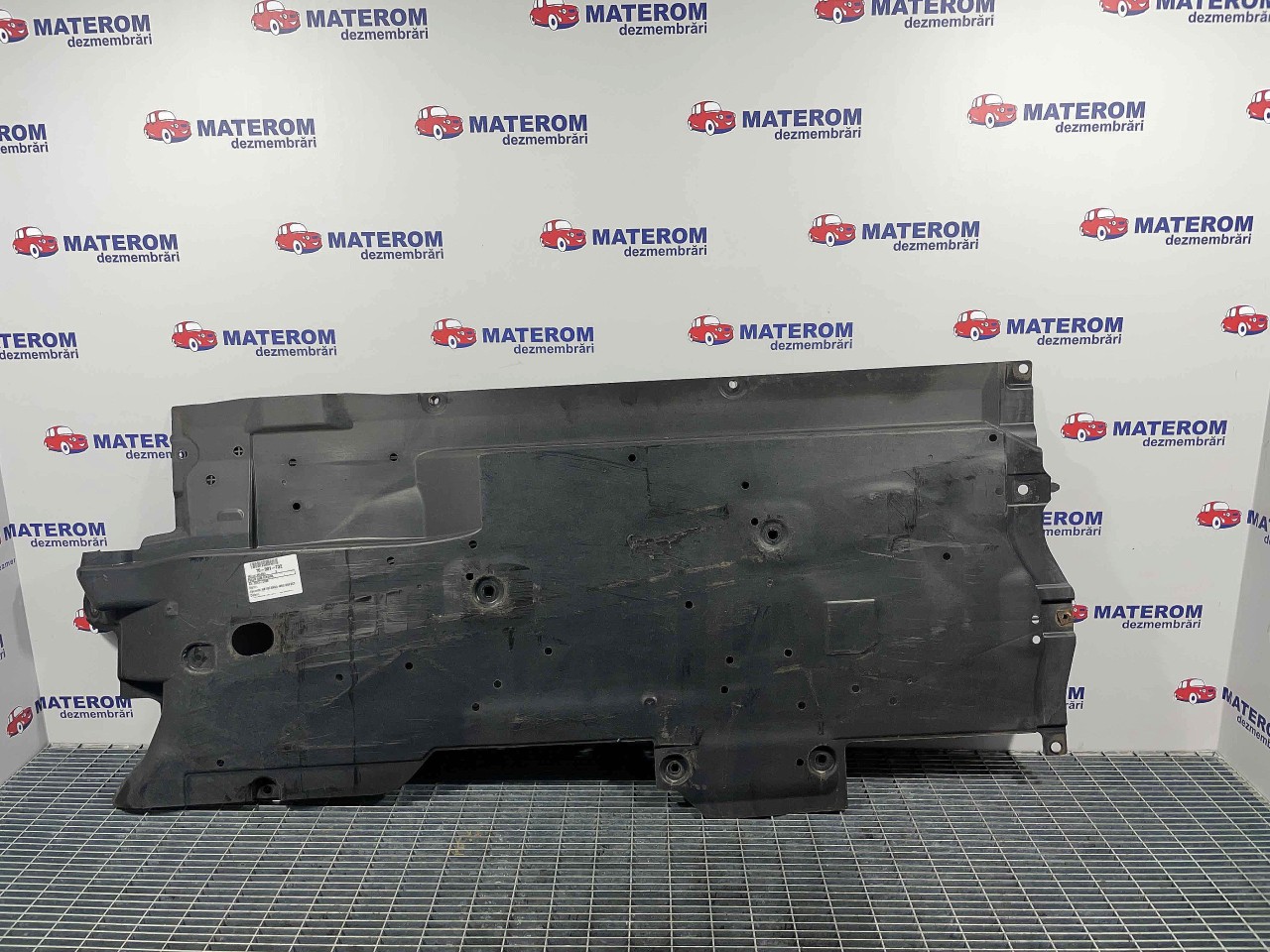 SCUT SUB MASINA MAZDA 3 3 - - (2013 2018)
