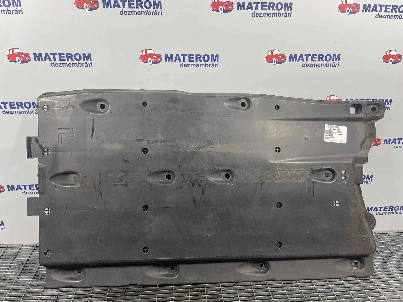 SCUT SUB MASINA NISSAN QASHQAI QASHQAI 1.6 DCI - (2010 2014)