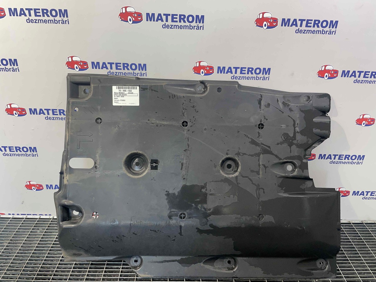 SCUT SUB MASINA RENAULT KADJAR - - (2015 2018)