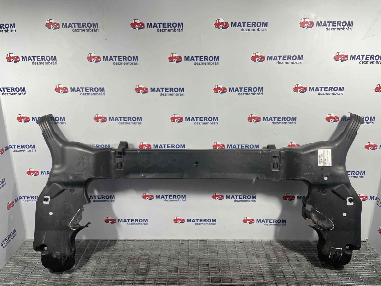SCUT SUB MASINA RENAULT KADJAR KADJAR - - (2015 2018)