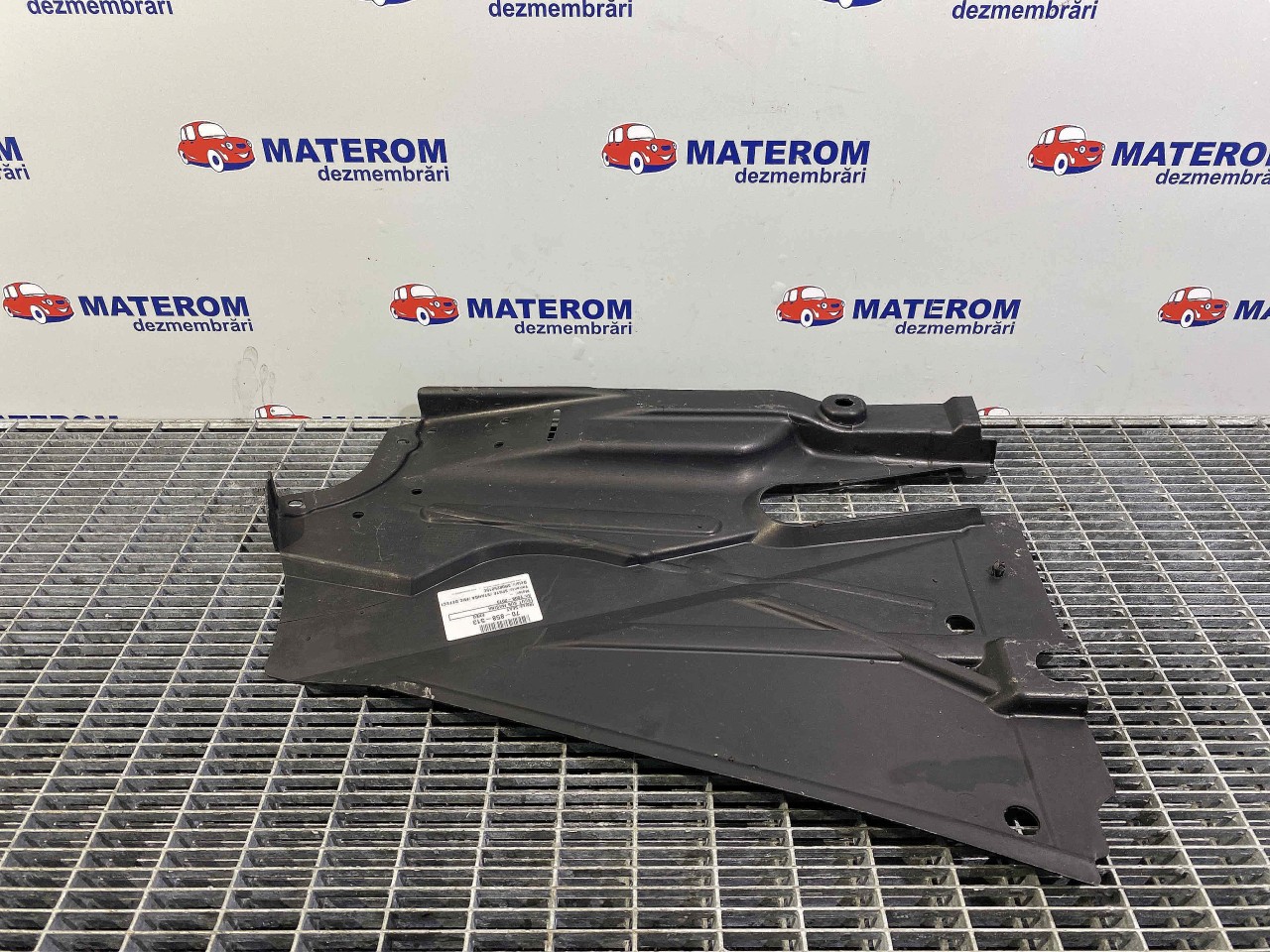 SCUT SUB MASINA SEAT EXEO - - (2008 2013)