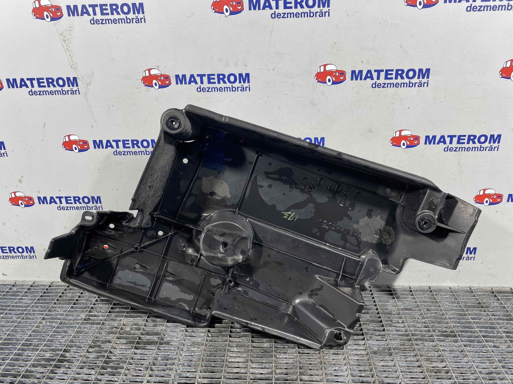 SCUT SUB MASINA TOYOTA RAV4 - - (2010 2012)