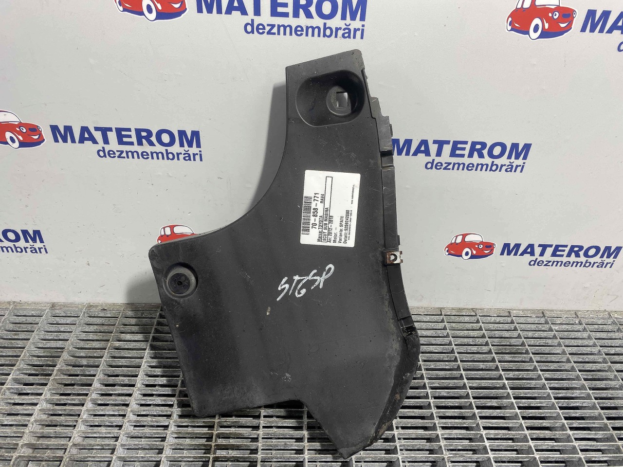 SCUT SUB MASINA TOYOTA RAV4 - - (2012 2018)
