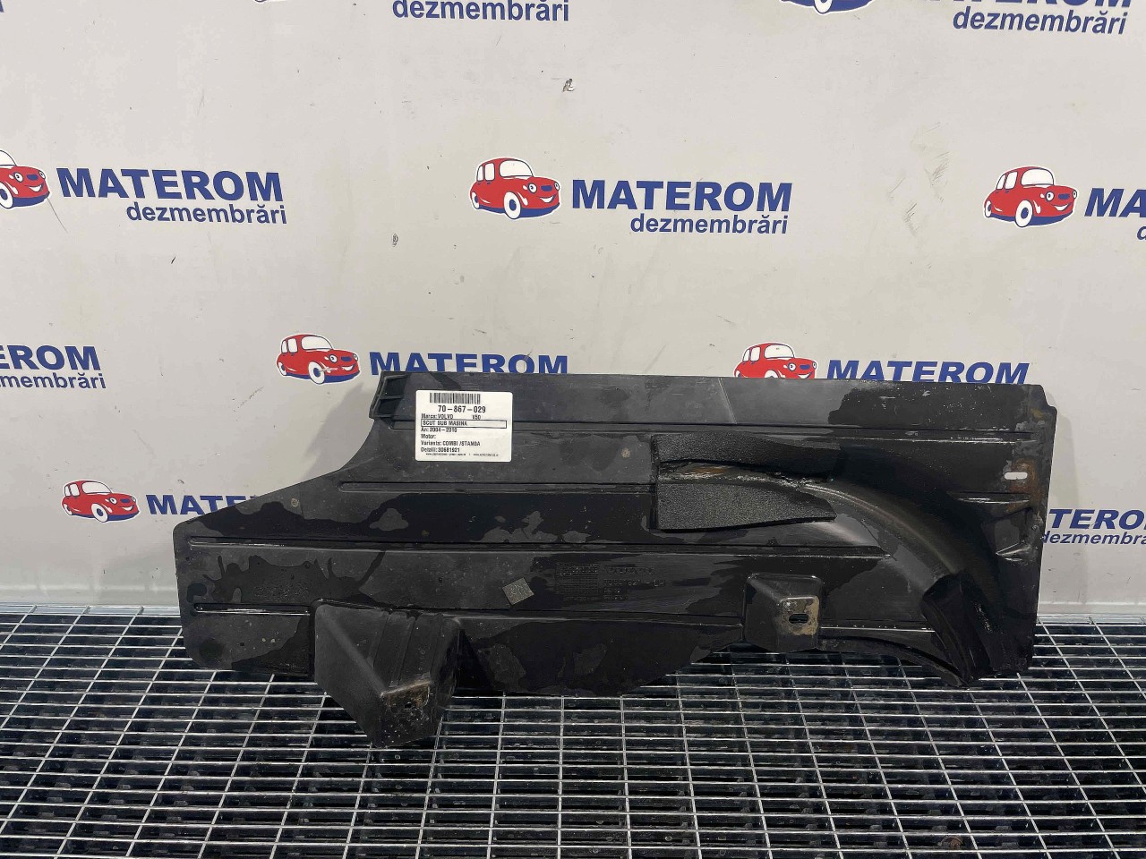 SCUT SUB MASINA VOLVO V50 - - (2004 2010