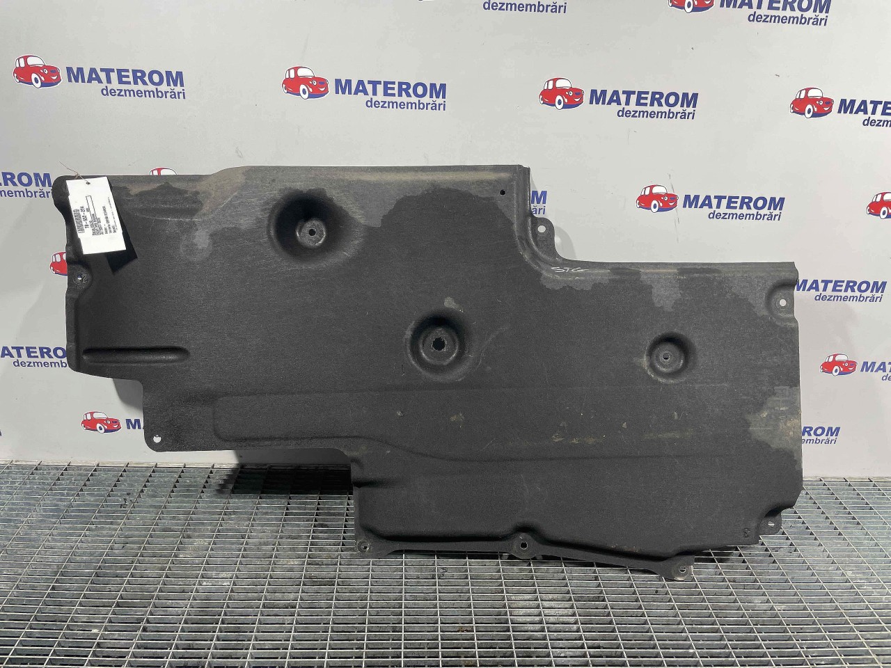 SCUT SUB MASINA VOLVO V60 V60 - - (2014 2018)