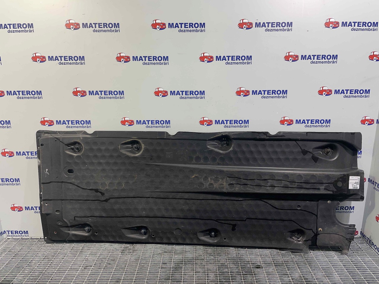 SCUT SUB MASINA VW GOLF V GOLF V - - (2004 2008)