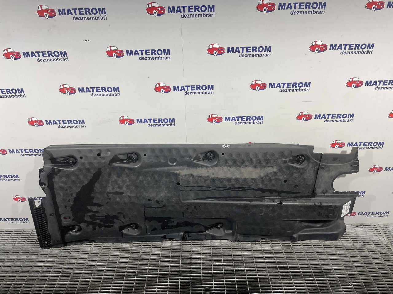 SCUT SUB MASINA VW GOLF VI - - (2008 2012)