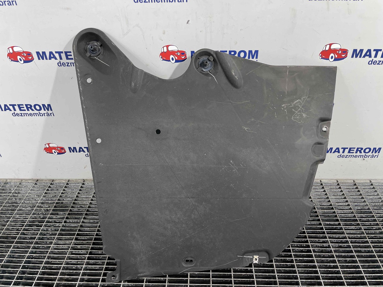 SCUT SUB MASINA VW JETTA IV - - (2010 2019)