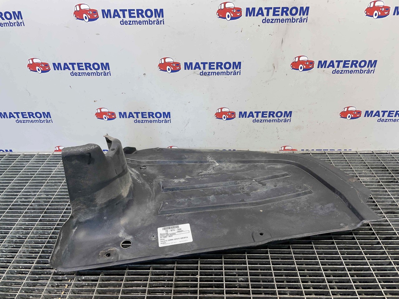 SCUT SUB MASINA VW PASSAT - - (2005 2010)
