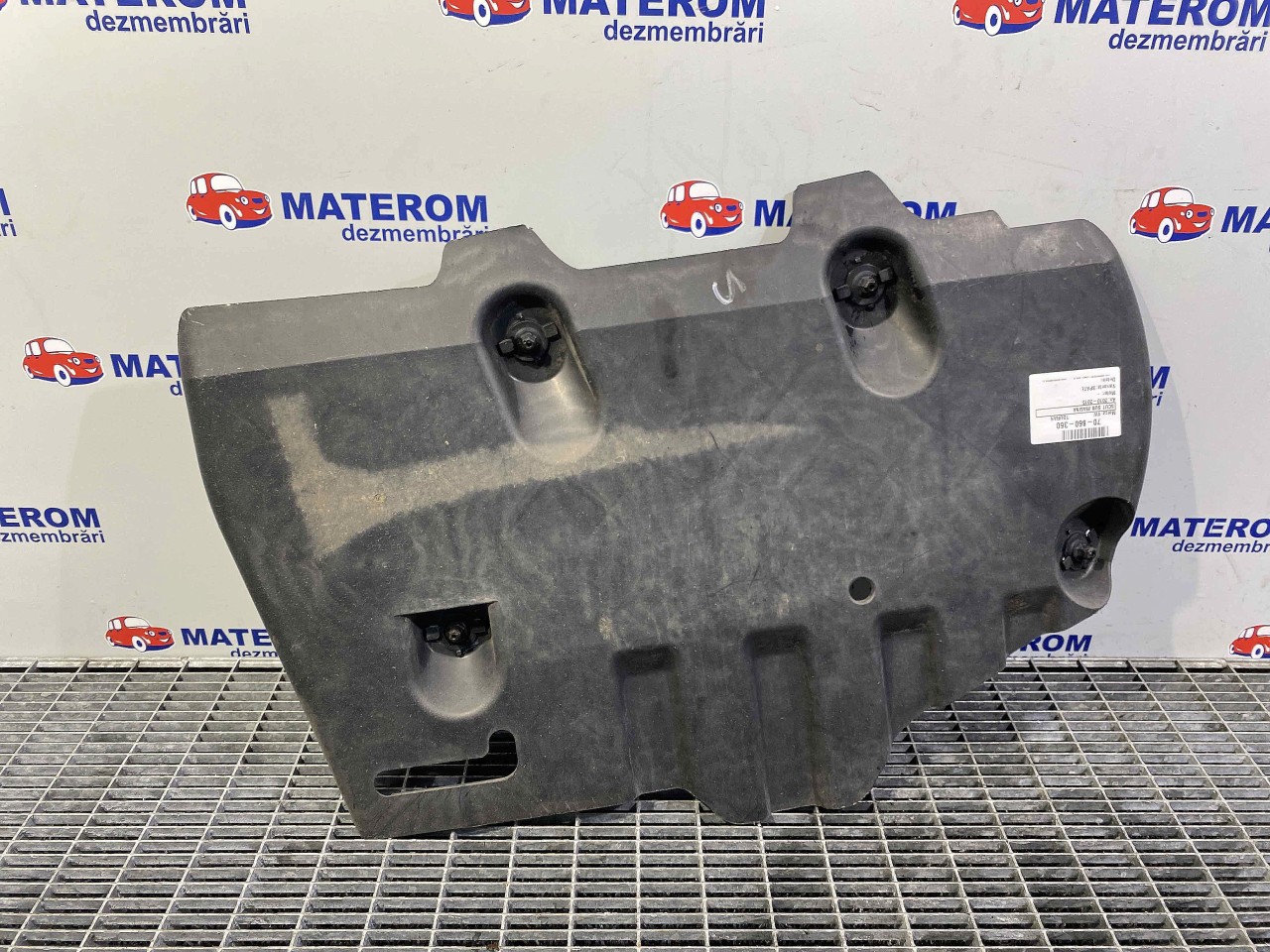 SCUT SUB MASINA VW TOURAN TOURAN - - (2010 2015)