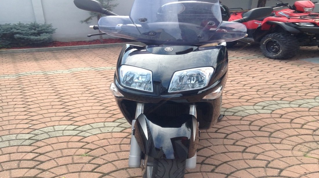 Scuter Yamaha 300 XC City