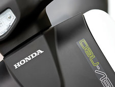 Scuterul electric Honda EV-neo vine si in Europa