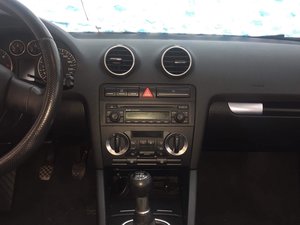 Se poate instala pe un audi a3 2007 sistem de navigație ? Precizez mașina are casetofon clasic audi,adică cel standard?