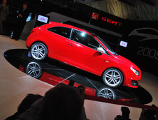 Seat a dezvaluit noile Ibiza FR şi Leon Cupra