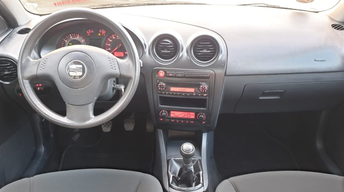 Seat Ibiza 1,2 benzina 2004