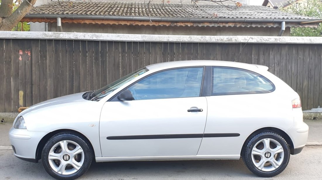 Seat Ibiza 1,2 benzina 2004