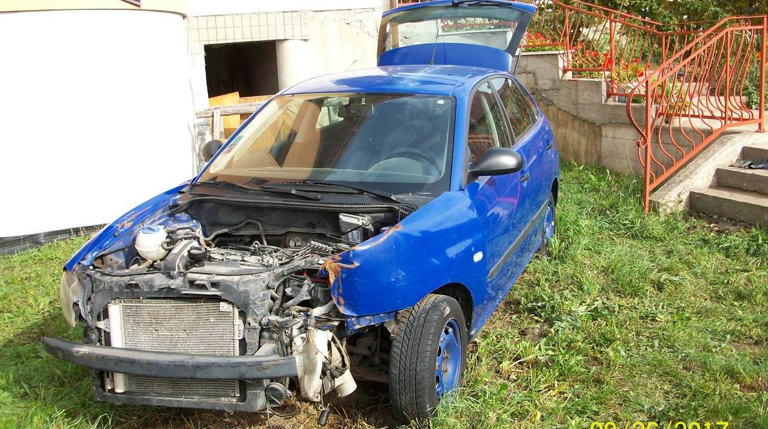 Seat Ibiza 1,4 i 2003