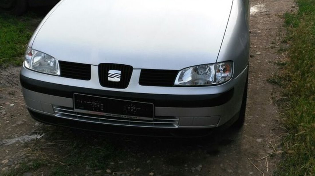 Seat Ibiza Benzina 2002