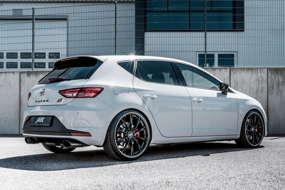 SEAT Leon Cupra de 370 CP