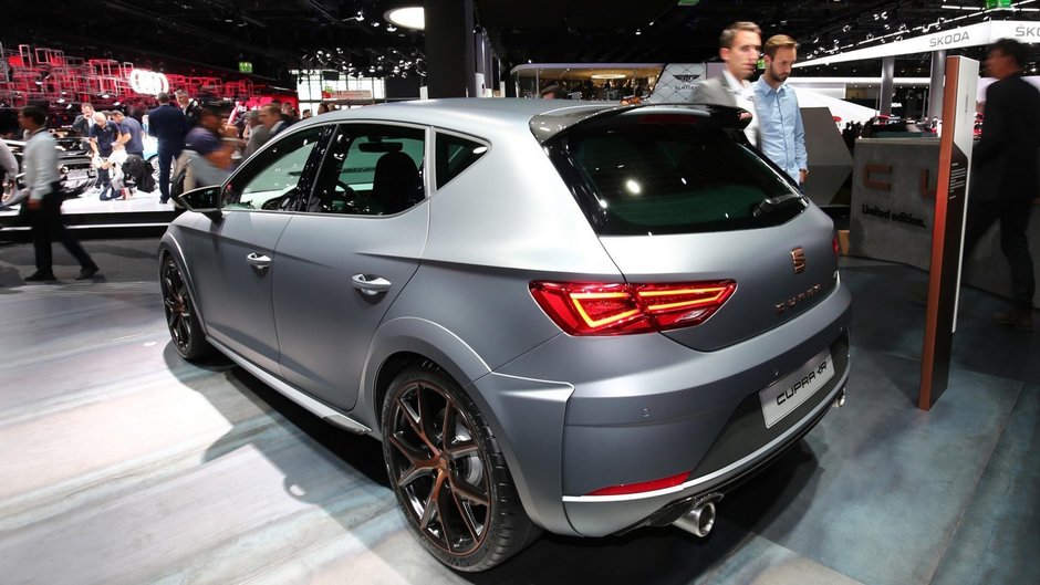 Seat Leon Cupra R- poze reale de la Frankfurt