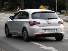 Seat Leon in trei usi