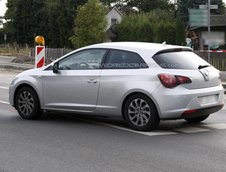 Seat Leon in trei usi