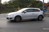 Seat Leon in trei usi