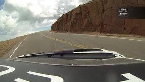 Sebastien Loeb si recordul de la Pikes Peak - IMAGINI ONBOARD!