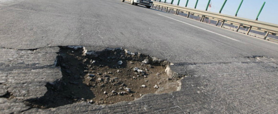 Seful CNAIR ofera o explicatie halucinanta: "Romania nu are autostrazi din cauza solului!" Seful CNAIR ofera o explicatie halucinanta: "Romania nu are autostrazi din cauza solului!"