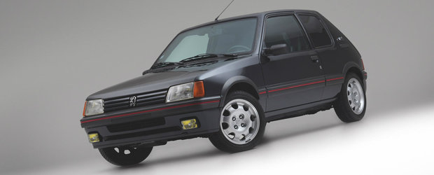 Seful Louis Vuitton l-a cumparat in 1990 ca sa se deplaseze incognito. Ce dotari nemaiintalnite are acest Peugeot 205 GTI