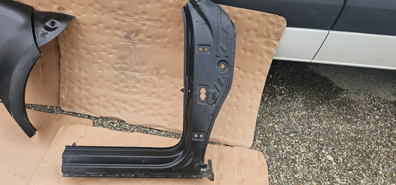 Segment prag dreapta cu stalp A Vw Tiguan 2 5NA 2016 2017 2018 2019 2020 2021