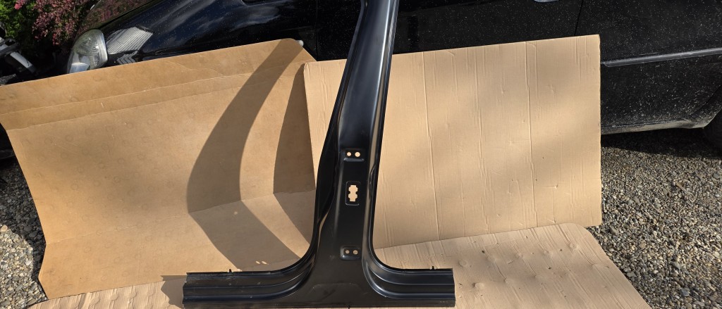 Segment prag stanga cu stalp B Vw Passat B8 2016 2017 2018 2019 2020