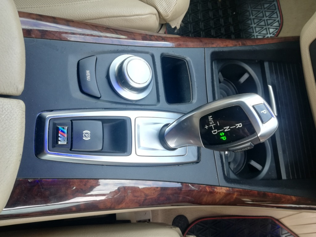 SELECTOR BMW E70 X5 2009 3.0 D