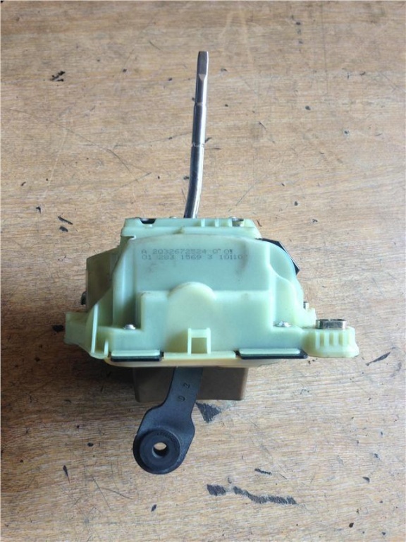 Selector Mercedes C200 cdi w203
