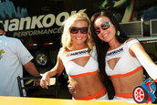 SEMA 2007 GIRLS