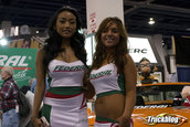 SEMA 2007 GIRLS