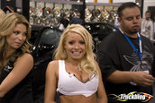 SEMA 2007 GIRLS