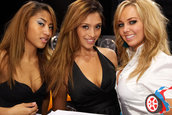 SEMA 2007 GIRLS