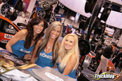 SEMA 2007 GIRLS