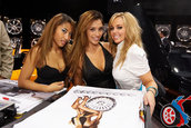 SEMA 2007 GIRLS