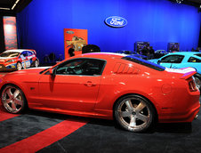 SEMA 2009: Alege-ti un Mustang! Ai de unde!