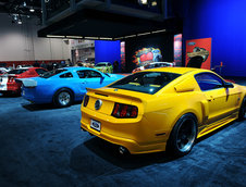 SEMA 2009: Alege-ti un Mustang! Ai de unde!