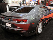 SEMA 2009: Hennessey HPE700 - Discret si puternic